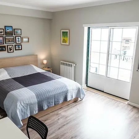 Homestay The Retreat - Peniche Atouguia Da Baleia