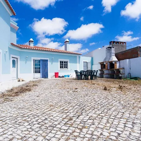 Homestay The Retreat - Peniche Atouguia Da Baleia